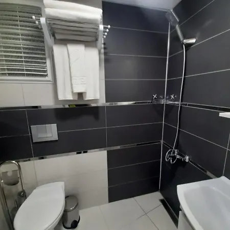 Marmaros Butik 3*