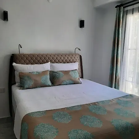 Marmaros Butik Gokceada