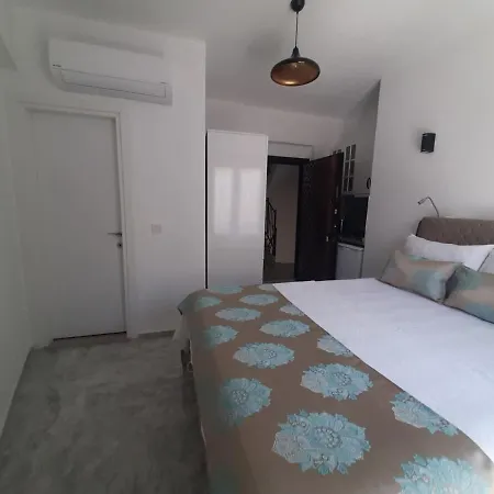 Marmaros Butik İmroz